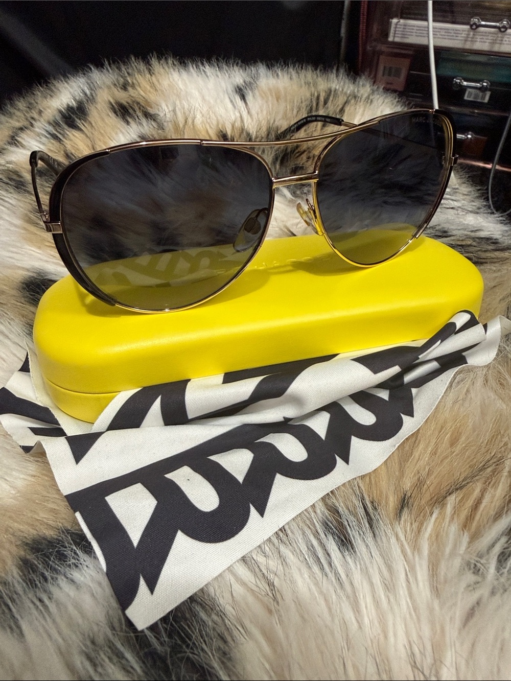 Marc Jacobs Gold Frame sunglasses